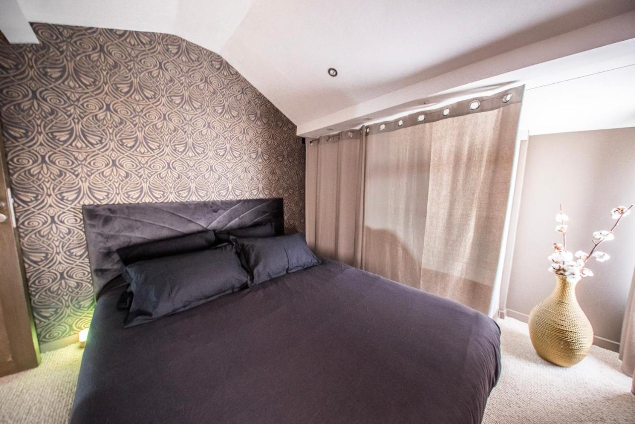 Love Suites & Spa "Le Loft" Avec Jacuzzi Privatif Медис Экстерьер фото