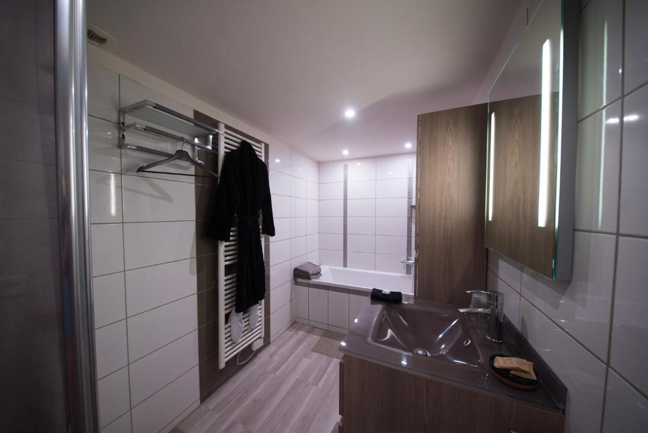 Love Suites & Spa "Le Loft" Avec Jacuzzi Privatif Медис Экстерьер фото