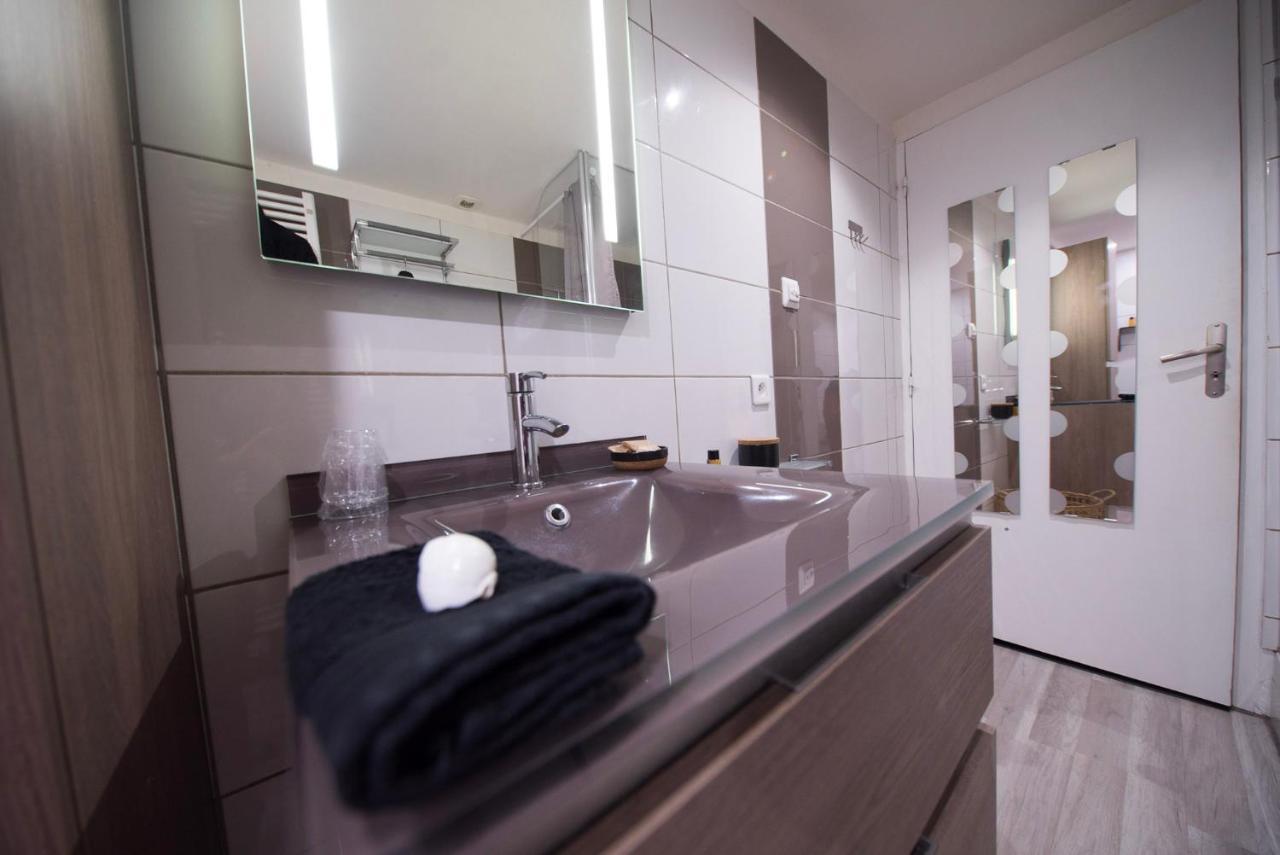 Love Suites & Spa "Le Loft" Avec Jacuzzi Privatif Медис Экстерьер фото
